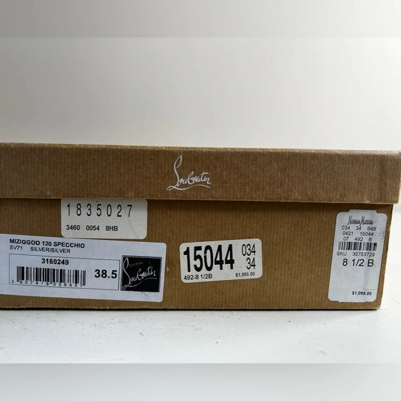 Christian Louboutin Specchio Miziggoo 120 Silver Spiked Pumps Size 38.5 w/Box - Picture 8 of 9